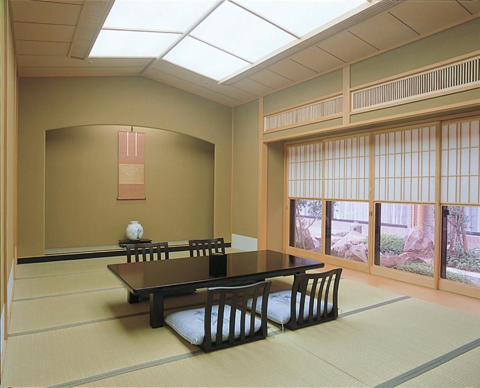 Hotel Higashinihon Уцуномія Екстер'єр фото